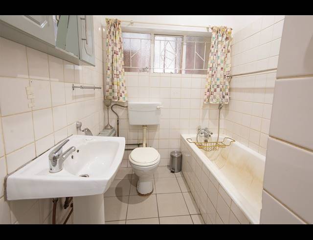 3 BEDROOM HOUSE FOR SALE IN RENSBURG